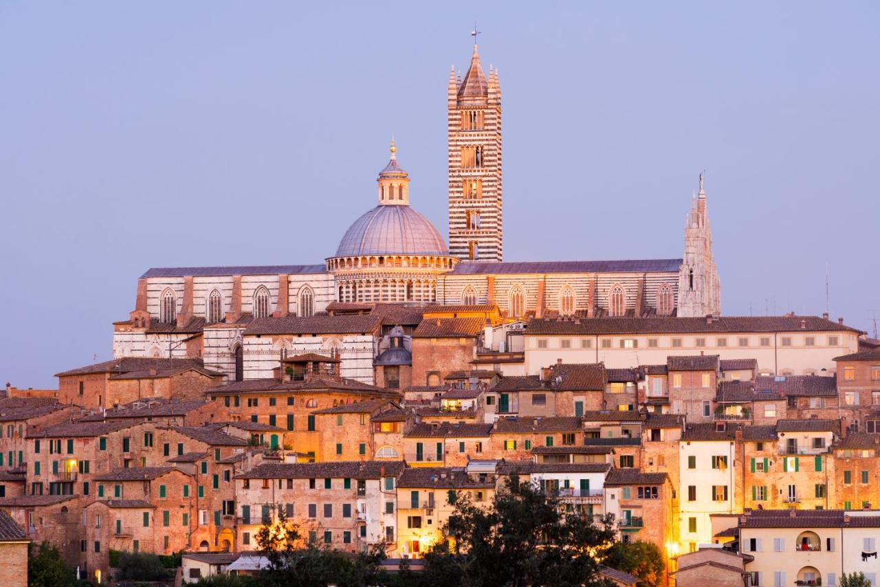 Torre Del Fuggisole Hotel Siena Buitenkant foto
